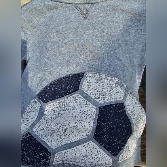 Boys 3T Sweatshirt Crew Neck Long Sleeve Gray Soccer Ball Top FIFA Football - Picture 11 of 16